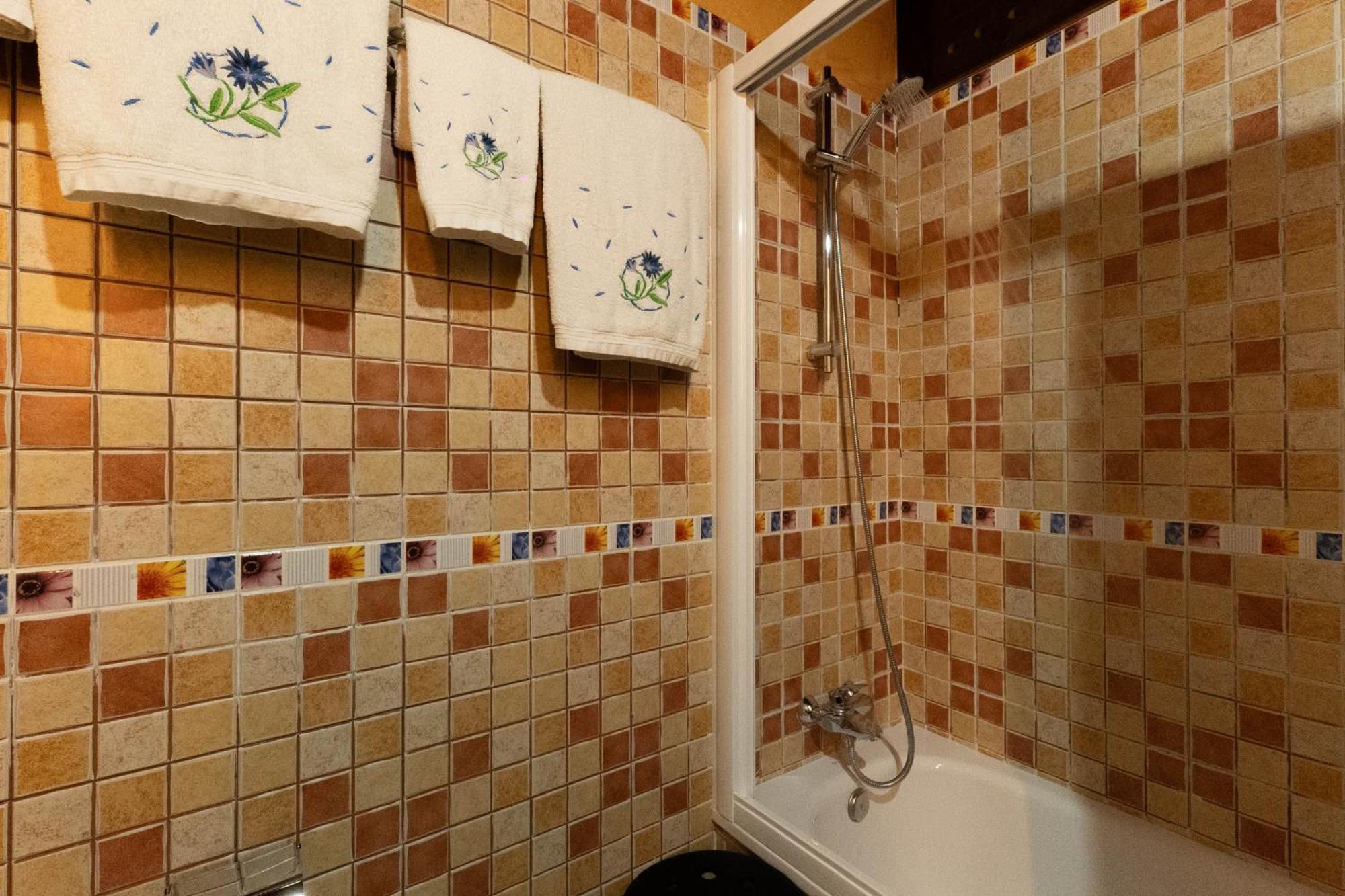 Apartamentos Rurales San Feliz Pola de Lena Buitenkant foto